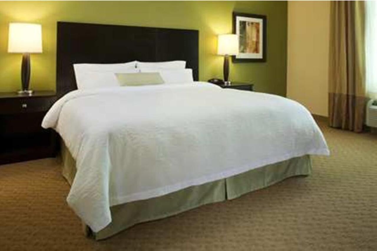 Hampton Inn & Suites Pensacola/I-10 Pine Forest Road Ferry Pass Esterno foto